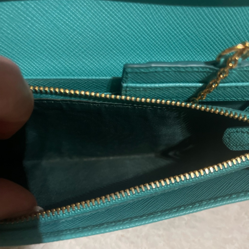 AUTHENTIC Prada Saffiano Leather Turquoise Wallet with Gold Detailing - Picture 7 of 8